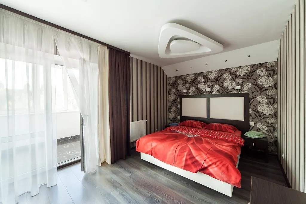 Apart-hotel Home Comfort Livoberezhna Iec Kiev