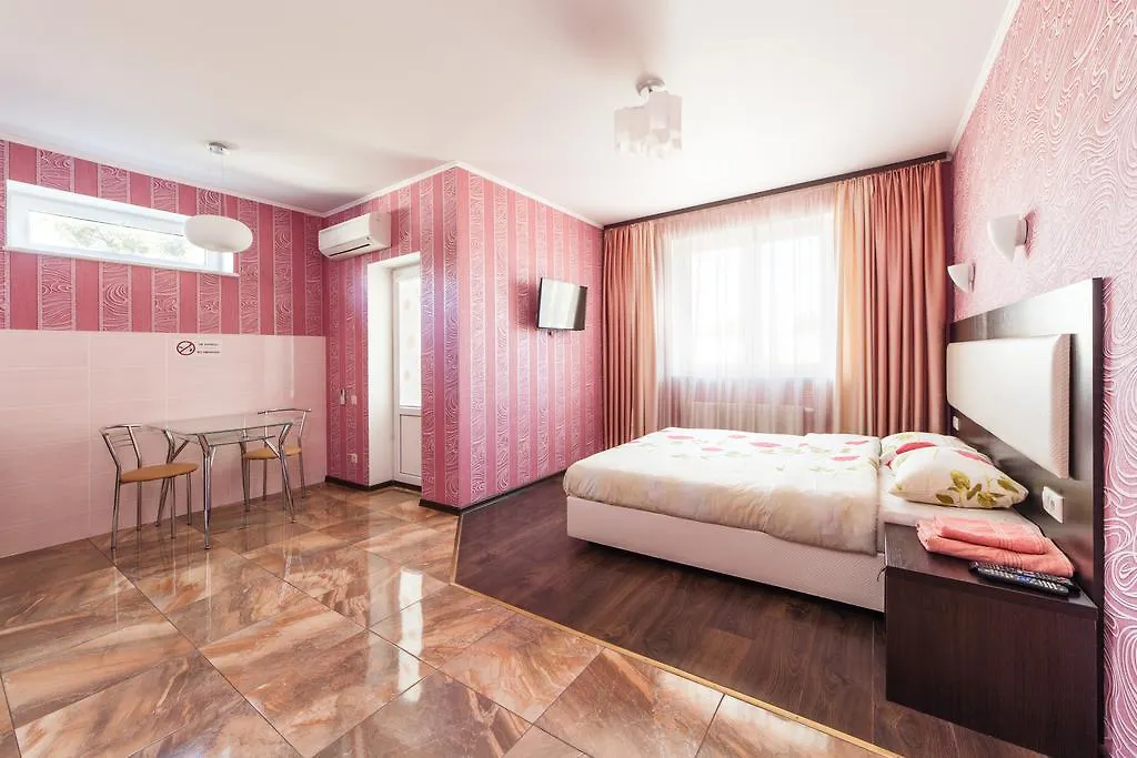 Home Comfort Livoberezhna Iec Kiev Apart-hotel