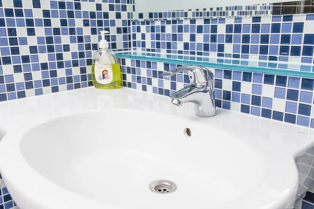 Aparthotel Home Comfort Livoberezhna Iec Kiev Ukraine