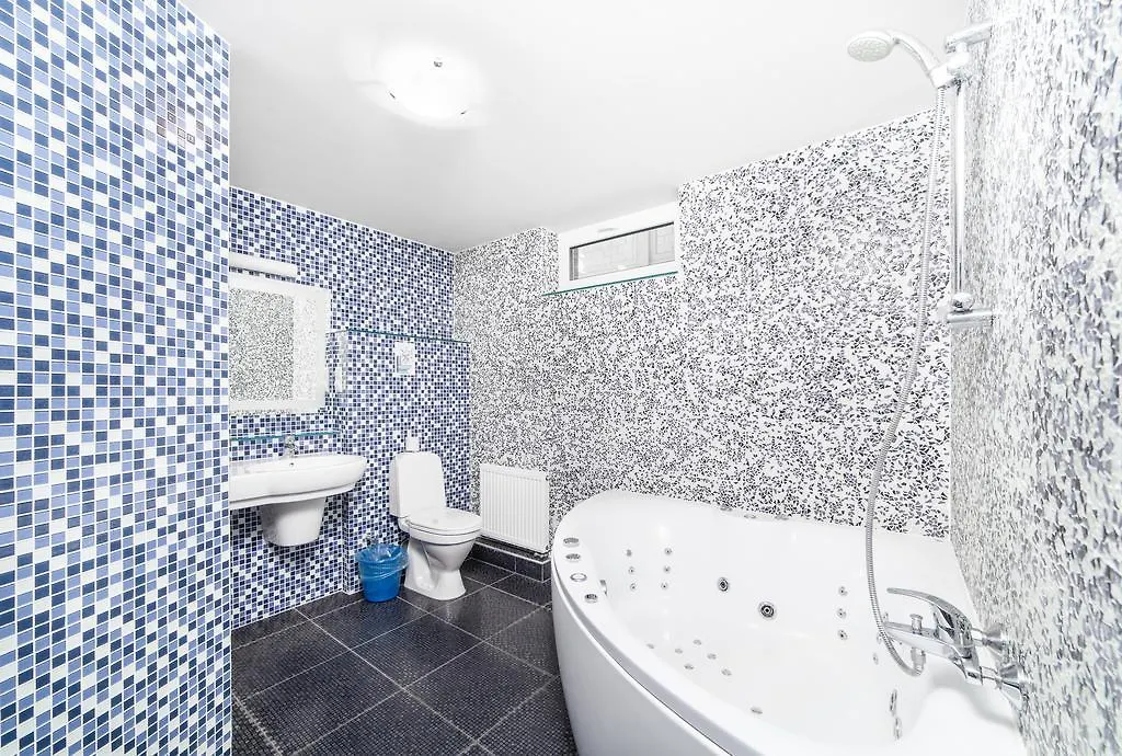 Aparthotel Home Comfort Livoberezhna Iec Kiev Ukraine