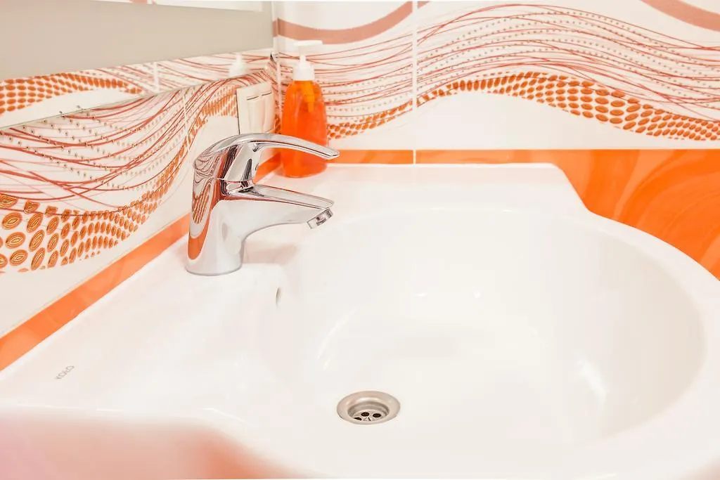 Aparthotel Home Comfort Livoberezhna Iec Kiev