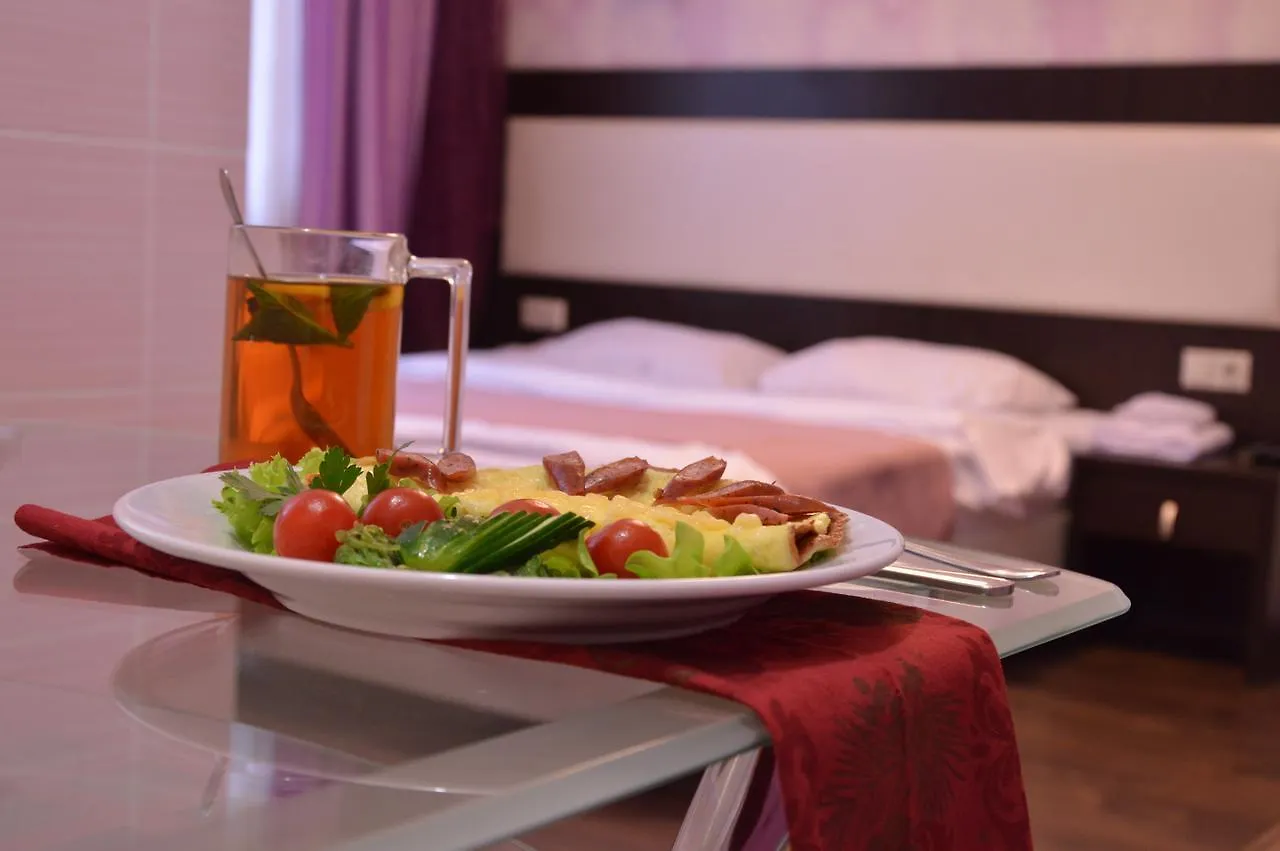 Aparthotel Home Comfort Livoberezhna Iec Kiev
